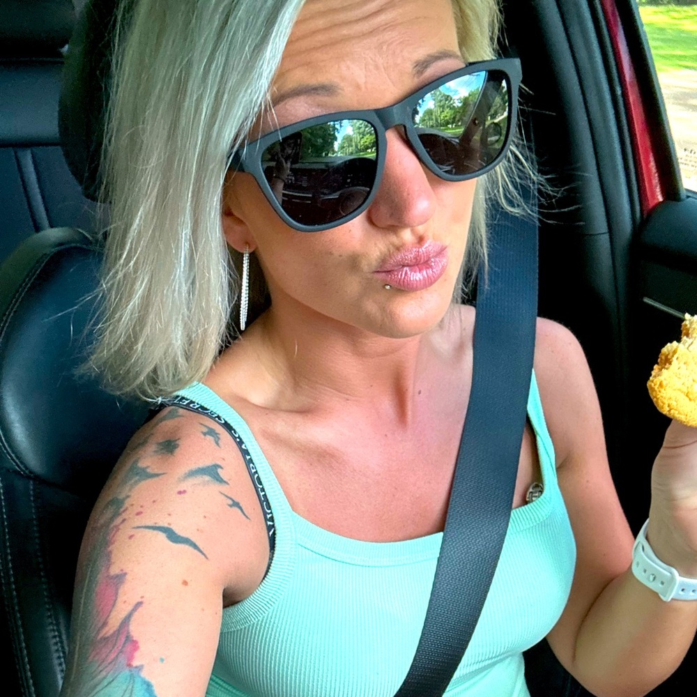 Meet your Posher, Lanna